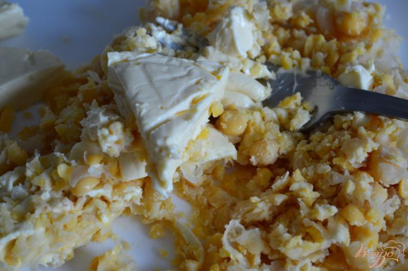 Фото приготовление рецепта: Баклажаны с сыром и  нутом шаг №4