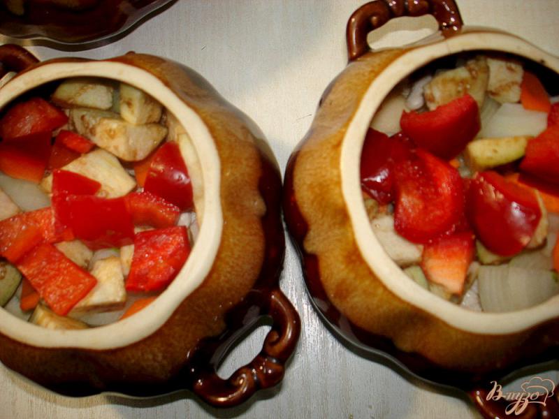 Фото приготовление рецепта: Чанахи в горщочках, с фасолью и баклажанами шаг №12