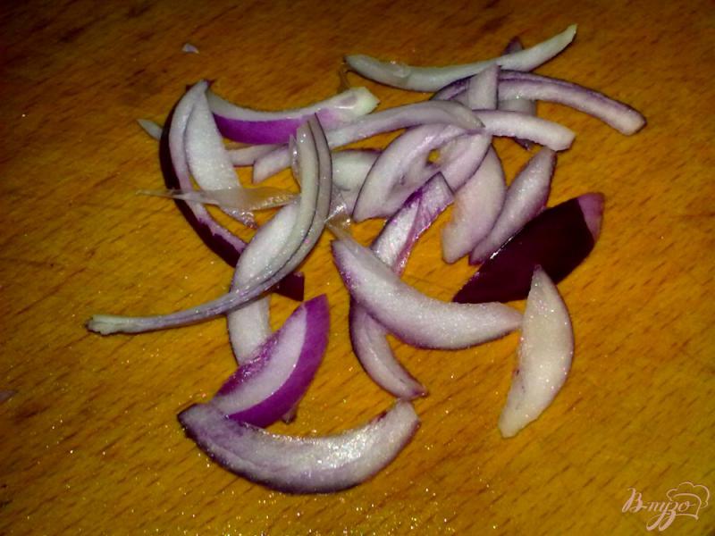 Фото приготовление рецепта: Салат из шпината с репкой шаг №2