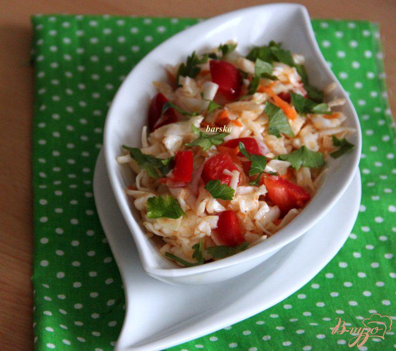 Фото приготовление рецепта: Салат из капусты  с горячей заправкой шаг №6
