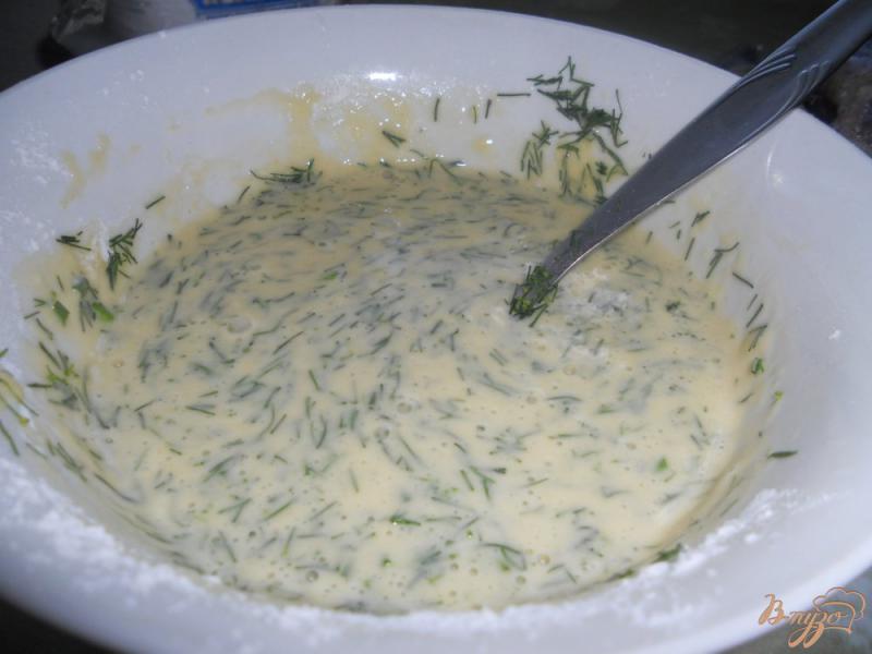 Фото приготовление рецепта: Филе минтая в кляре с укропом шаг №7