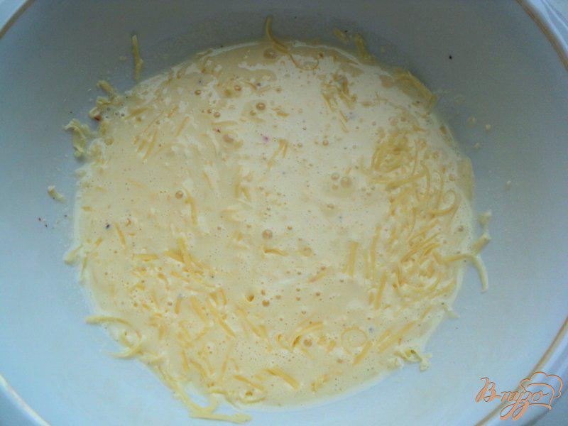 Фото приготовление рецепта: Цветная капуста  под сырным соусом шаг №3