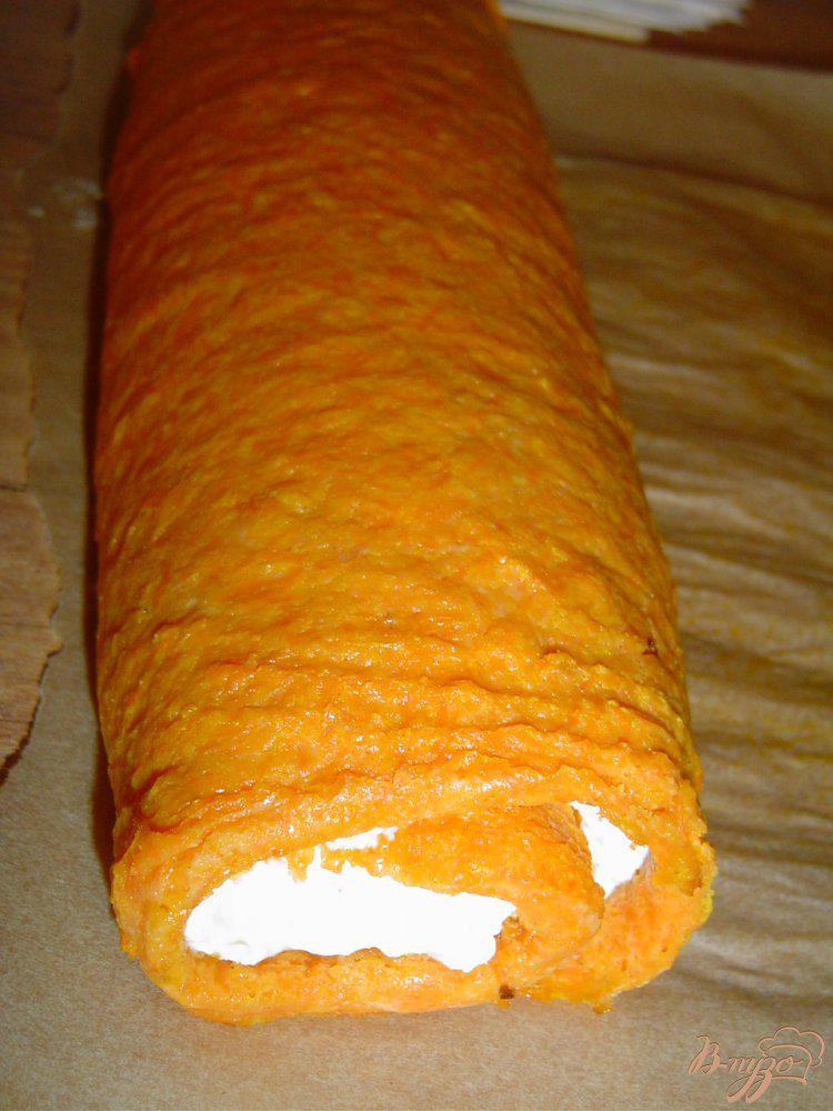 Фото приготовление рецепта: Рулет морковно-творожный шаг №7