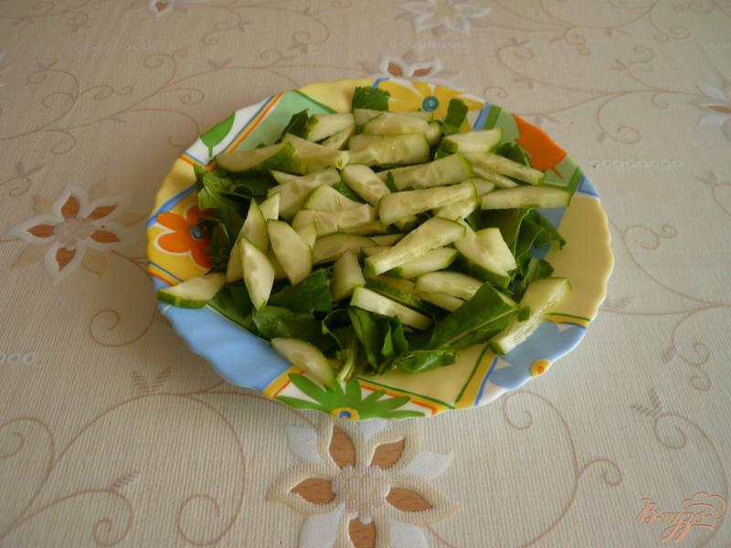 Фото приготовление рецепта: Салат с палтусом шаг №3