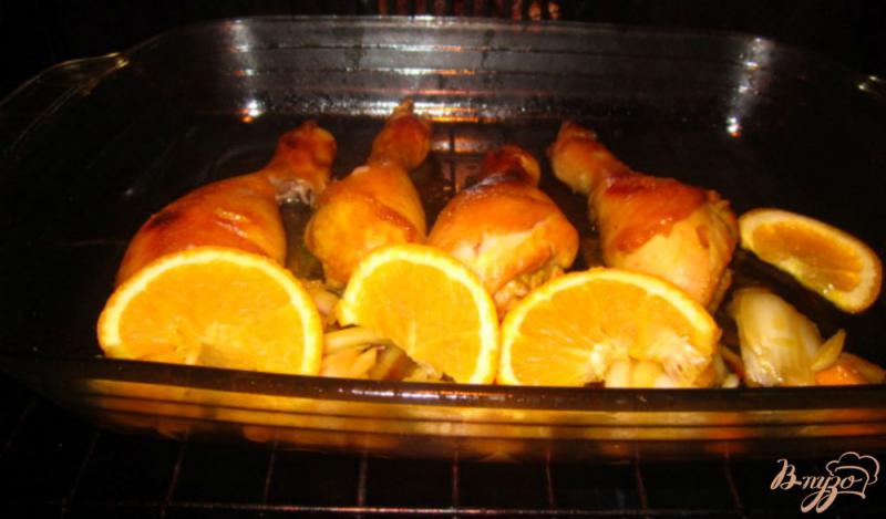 Фото приготовление рецепта: Куриные голени маринованные в соево-апельсиновом маринаде шаг №7