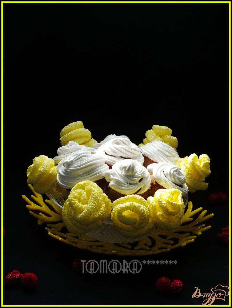 Фото приготовление рецепта: Кексы-розы на желтках шаг №5