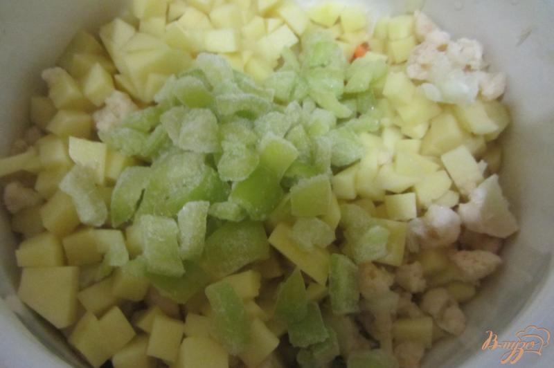 Фото приготовление рецепта: Баклажаны тушенные с овощами по-селенски шаг №5