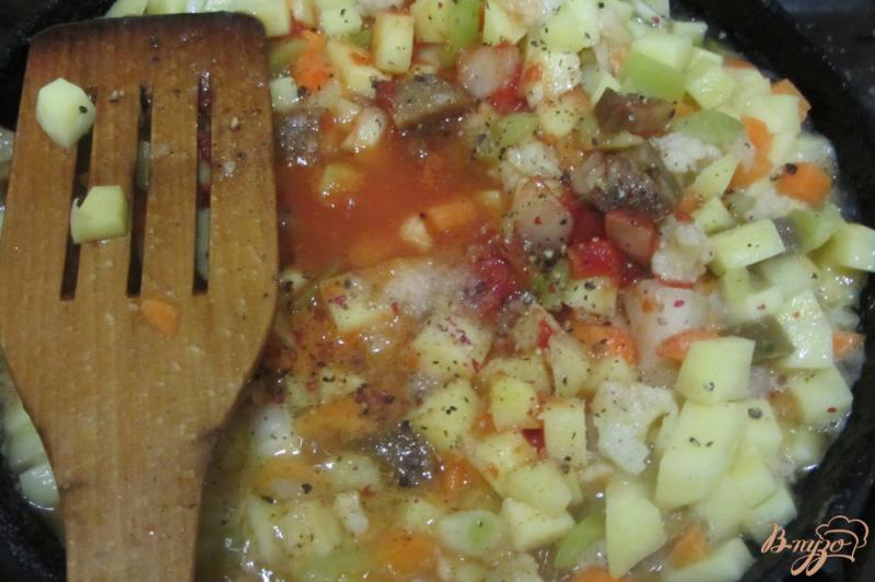 Фото приготовление рецепта: Баклажаны тушенные с овощами по-селенски шаг №9