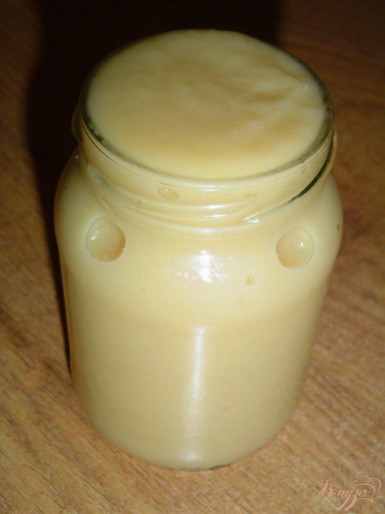Фото приготовление рецепта: Нежное яблочное пюре со сгущенным молоком шаг №5