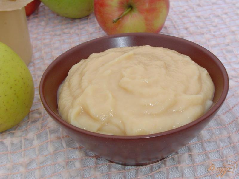 Фото приготовление рецепта: Нежное яблочное пюре со сгущенным молоком шаг №6