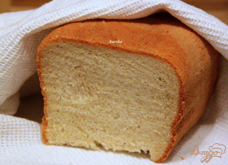 Фото приготовление рецепта: Белый хлеб на оливковом масле шаг №3