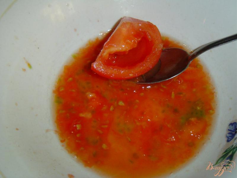 Фото приготовление рецепта: Вяленые помидоры за 30 минут шаг №2