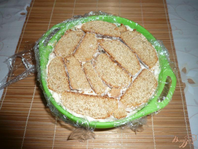Фото приготовление рецепта: Тортик без выпечки из пряников и зефира шаг №8