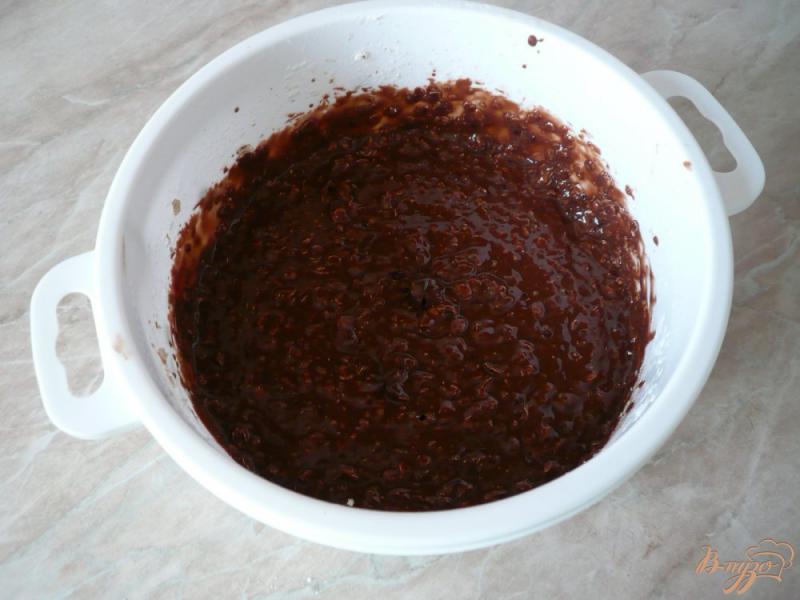 Фото приготовление рецепта: Овсяный пирог с вишневым вареньем шаг №11