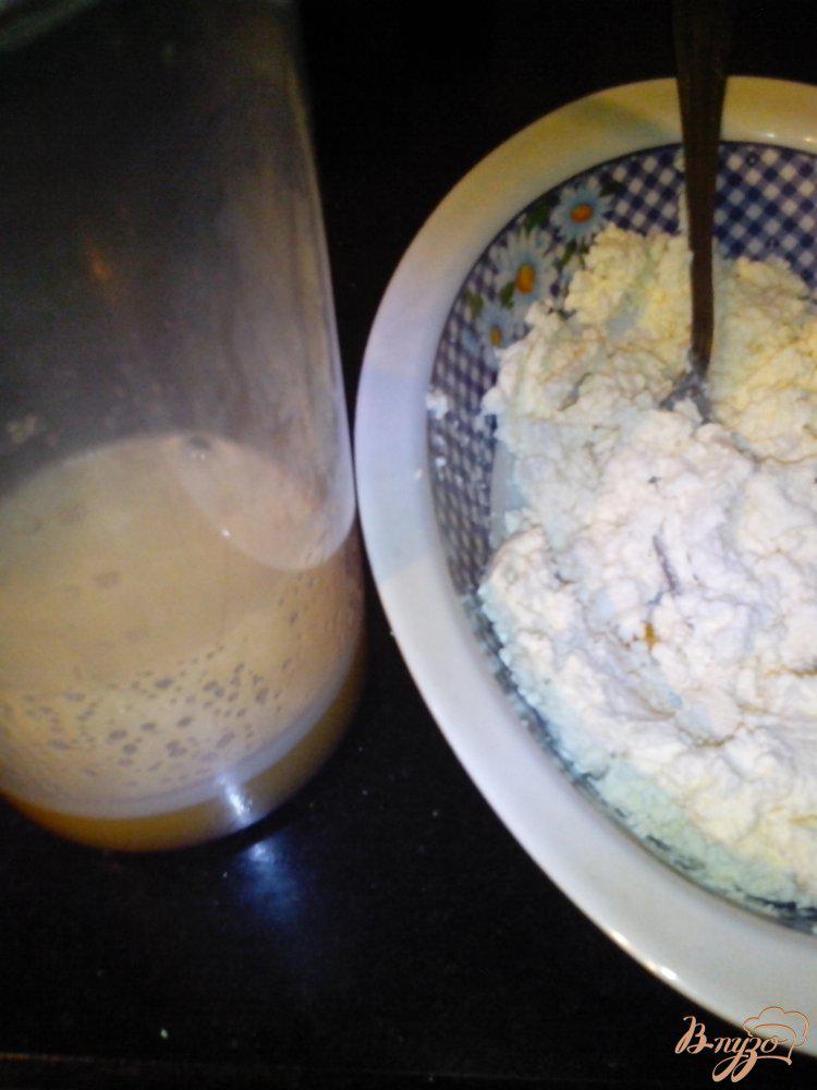 Фото приготовление рецепта: Творожные кексы в микроволновой печи шаг №1