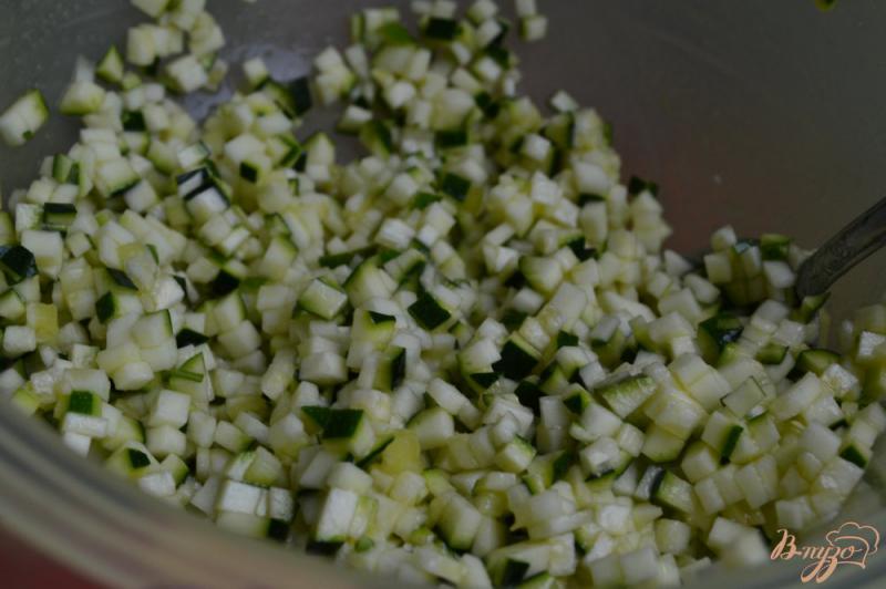 Фото приготовление рецепта: Салат-закуска  с овощами и крупой кус кус шаг №3