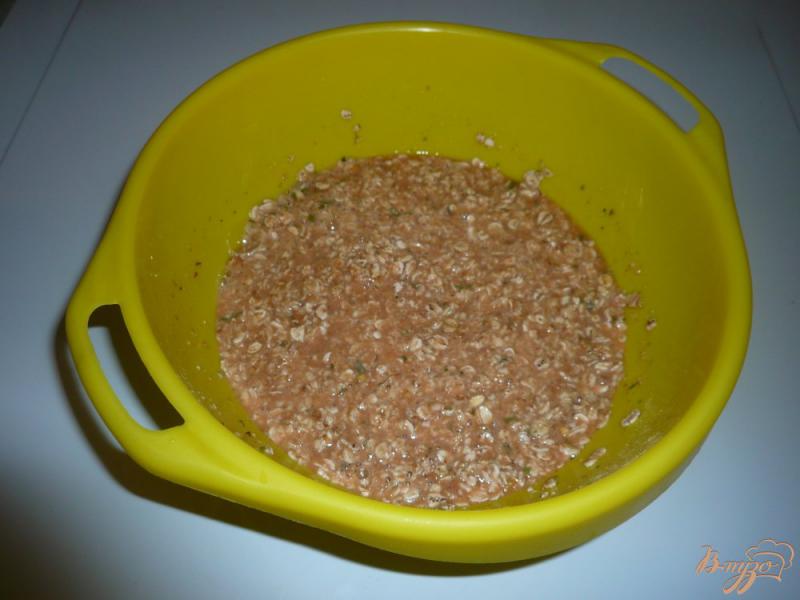 Фото приготовление рецепта: Овсяный хлеб с маслинами шаг №2