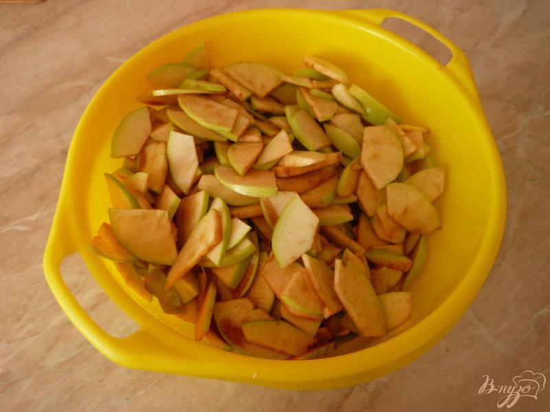 Фото приготовление рецепта: Яблочное варенье в мультиварке шаг №3