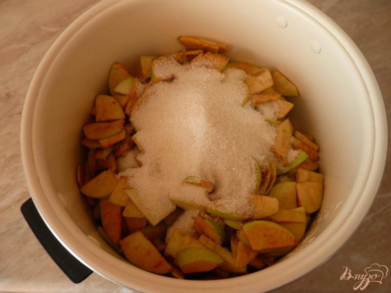 Фото приготовление рецепта: Яблочное варенье в мультиварке шаг №5