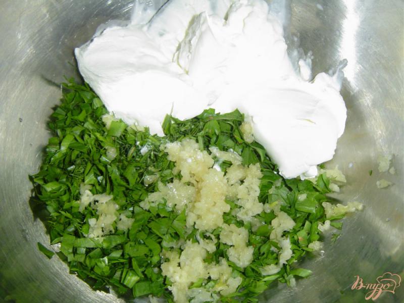 Фото приготовление рецепта: Пампушки с тыквой, чесноком и зеленью шаг №3