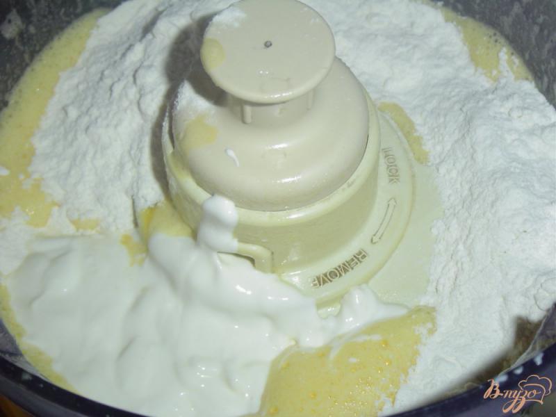 Фото приготовление рецепта: Сырная лепешка на сковороде шаг №1