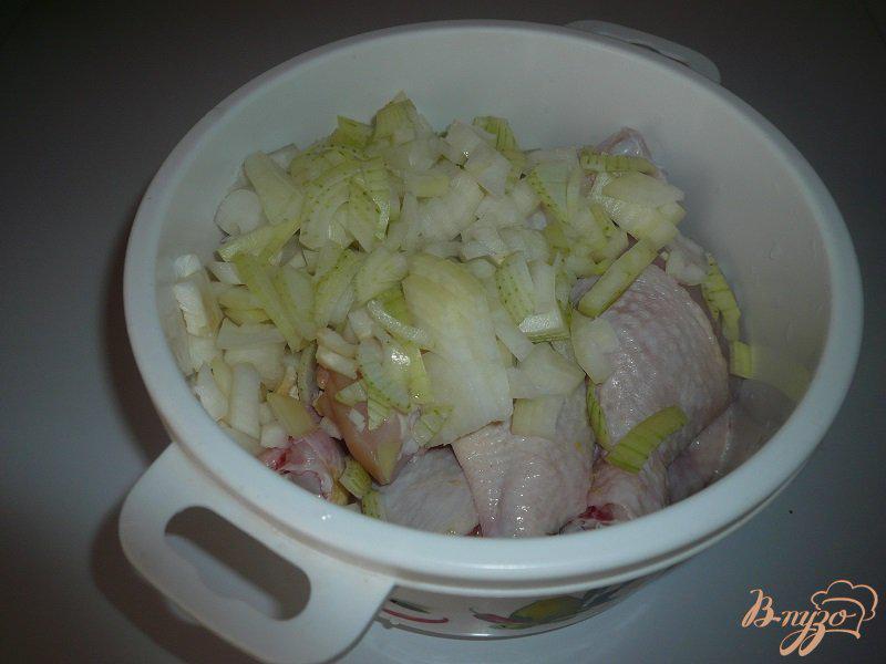 Фото приготовление рецепта: Курица в остро-сладком соусе шаг №1