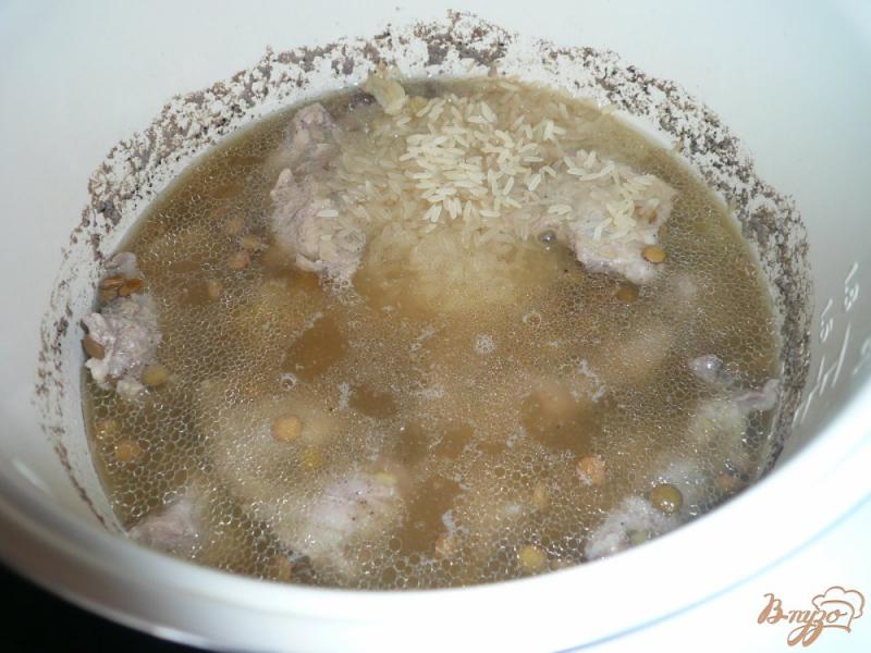 Фото приготовление рецепта: Свиное рагу с горохом и чечевицей шаг №8