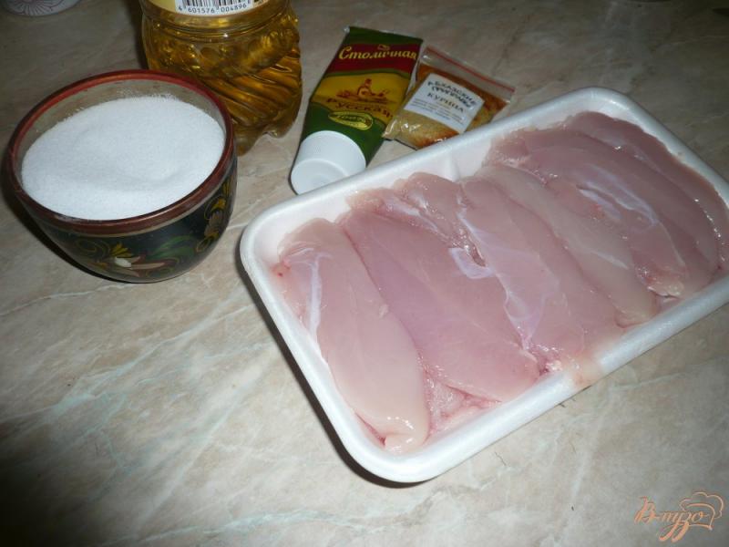 Фото приготовление рецепта: Куриная грудка, запеченная с яблоками шаг №1
