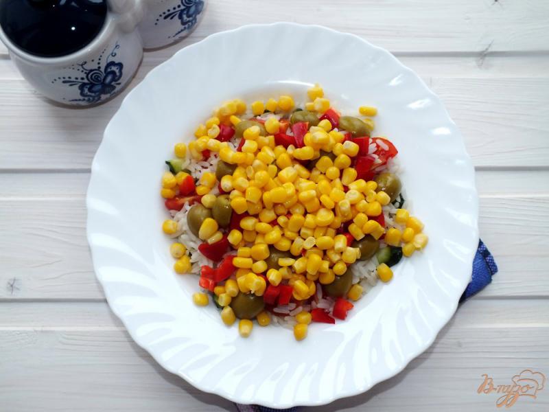 Фото приготовление рецепта: Рисовый салат с овощами шаг №4