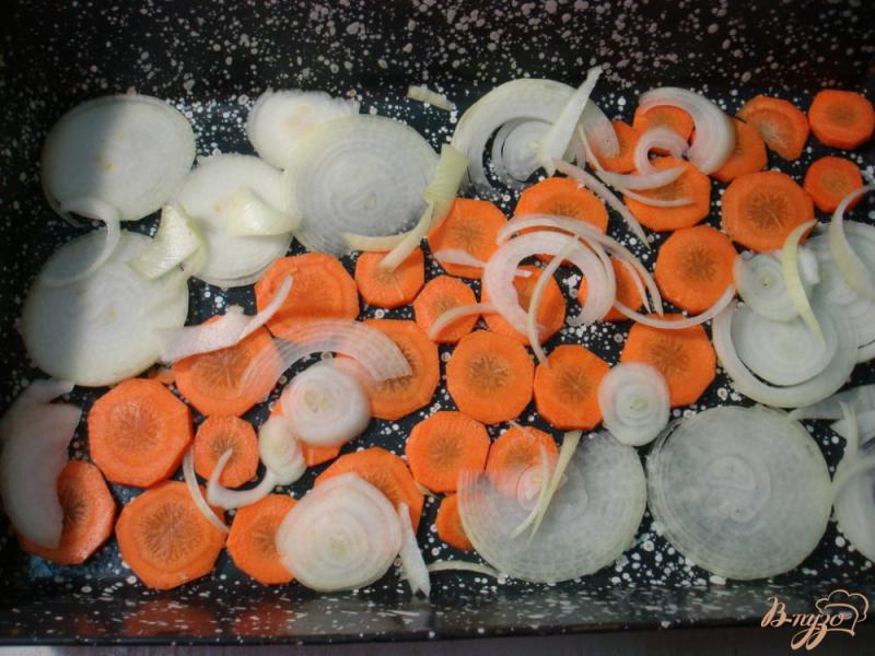 Фото приготовление рецепта: Карп фаршированный с грибами шаг №8