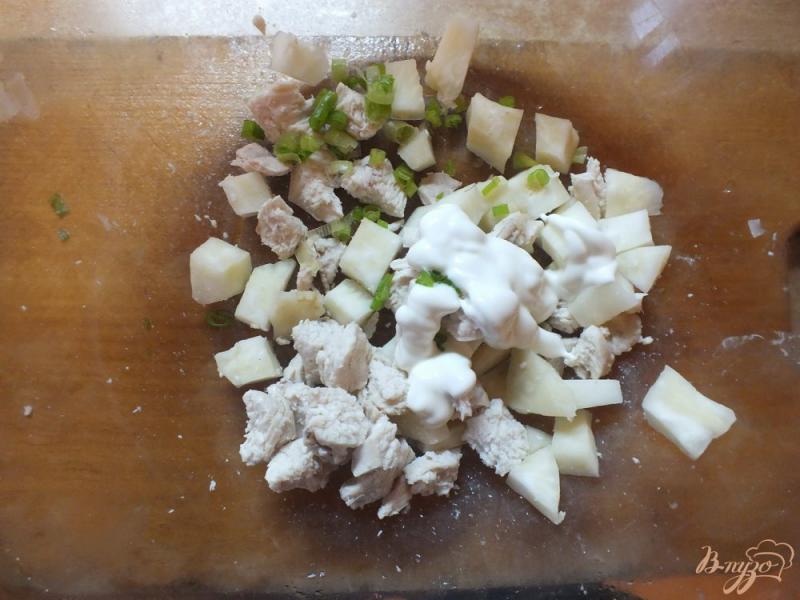 Фото приготовление рецепта: Салат из отварного корня сельдерея шаг №6
