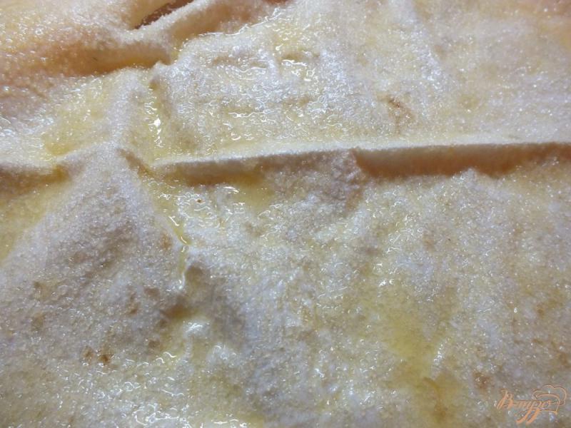 Фото приготовление рецепта: Печенье хрустики из лаваша с корицей шаг №3