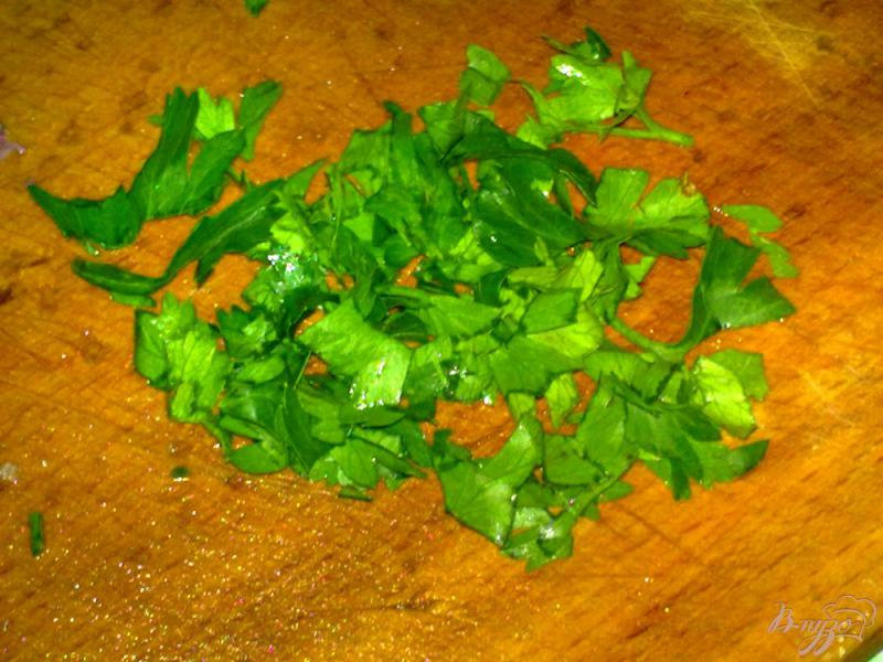 Фото приготовление рецепта: Салат из дайкона и граната шаг №4