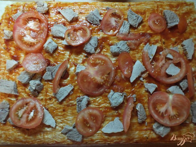 Фото приготовление рецепта: Пицца на корже из лаваша с говядиной шаг №4