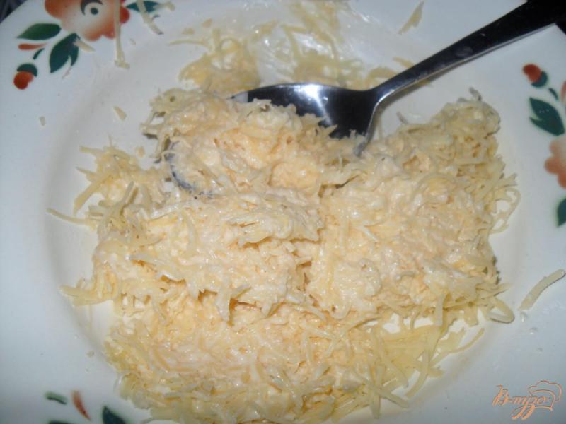 Фото приготовление рецепта: Курица в картофельном кольце шаг №7