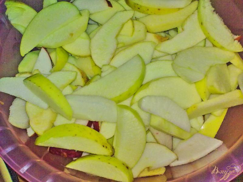 Фото приготовление рецепта: Варенье яблочное с кабачком шаг №3