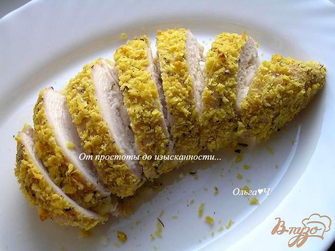 Фото приготовление рецепта: Куриные грудки в панировке «Темпура» с орегано шаг №4