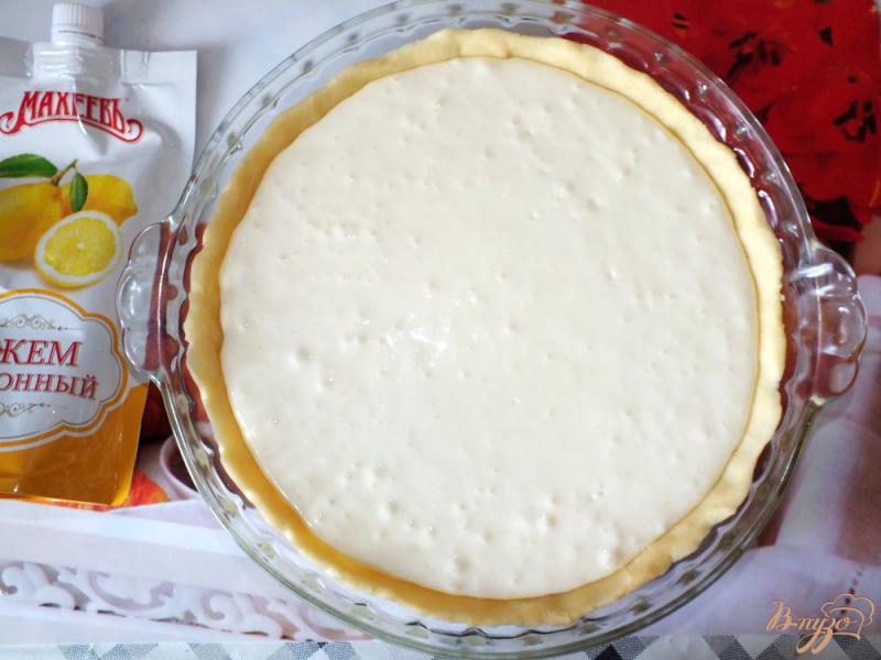 Фото приготовление рецепта: Творожный тарт с лимонным джемом шаг №7