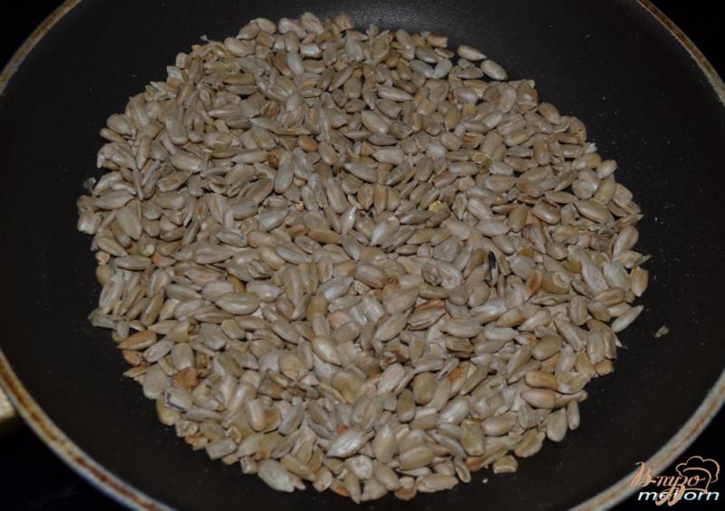 Фото приготовление рецепта: Хлеб пшенично-ржаной на квасе шаг №1