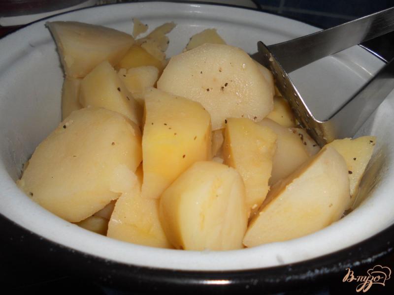 Фото приготовление рецепта: Картофельное пюре в мультиварке шаг №3