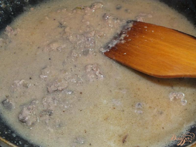 Фото приготовление рецепта: Картофель под печеночным соусом шаг №9