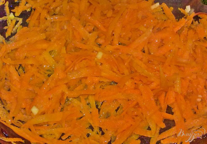Фото приготовление рецепта: Салат «Морковка-красотка» шаг №2