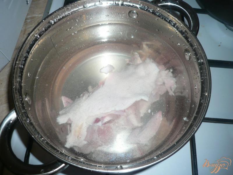 Фото приготовление рецепта: Щи на курином бульоне с луком пореем шаг №1