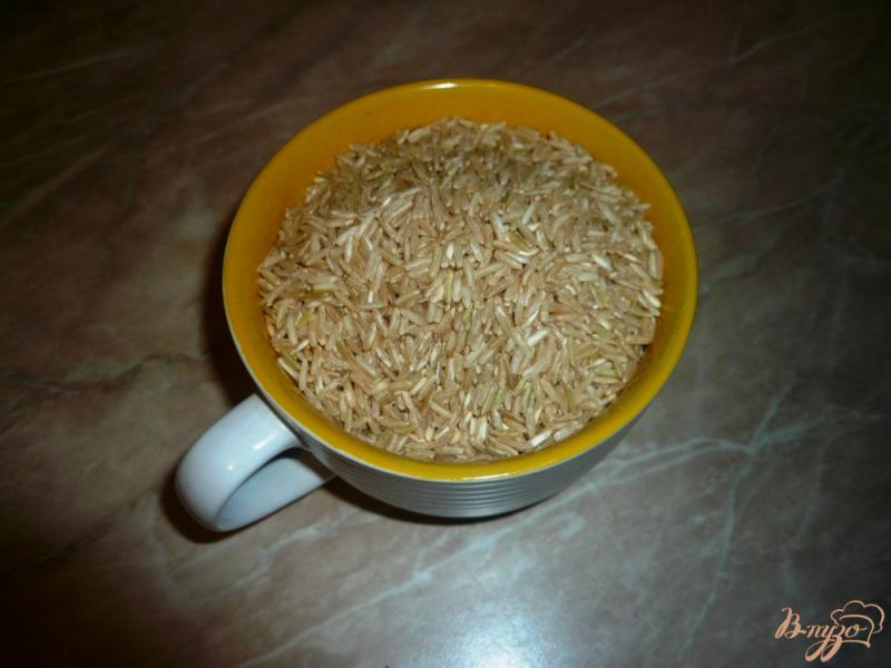 Фото приготовление рецепта: Бурый рис в мультиварке шаг №2