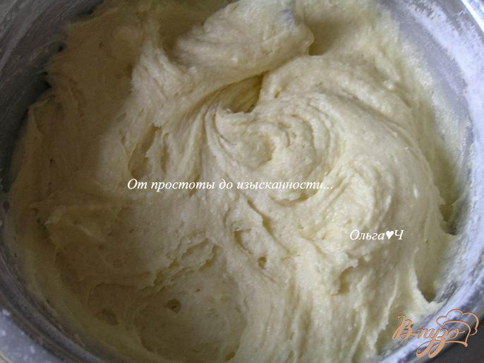 Фото приготовление рецепта: Пирог с грушей шаг №3