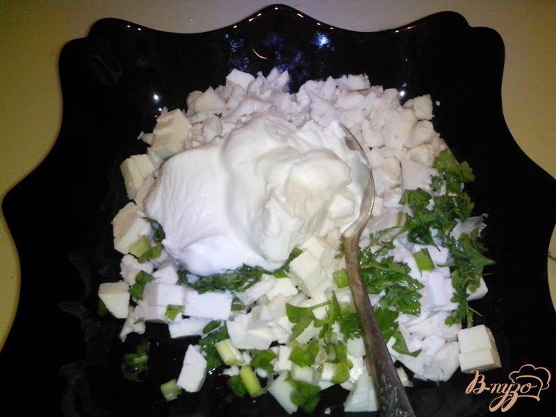 Фото приготовление рецепта: Салат из сырой цветной капусты шаг №3