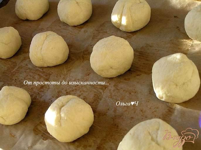 Фото приготовление рецепта: Сливочно-творожные булочки шаг №5