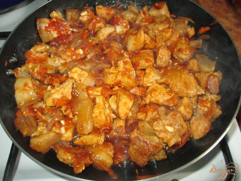 Фото приготовление рецепта: Свинина в соевом соусе по-восточному шаг №6