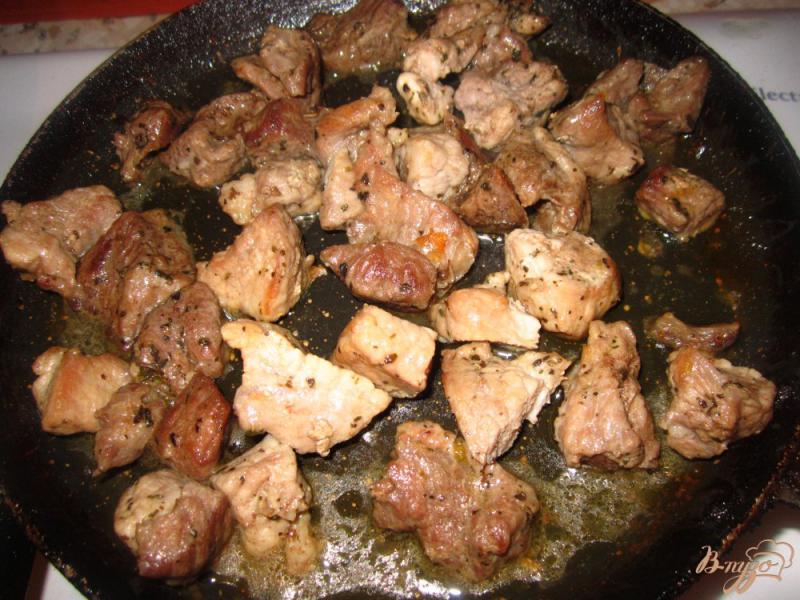 Фото приготовление рецепта: Салат мясной шаг №2