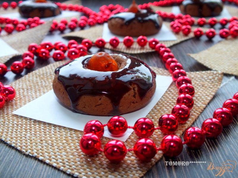 Фото приготовление рецепта: Шоколадное печенье с кумкватами шаг №9